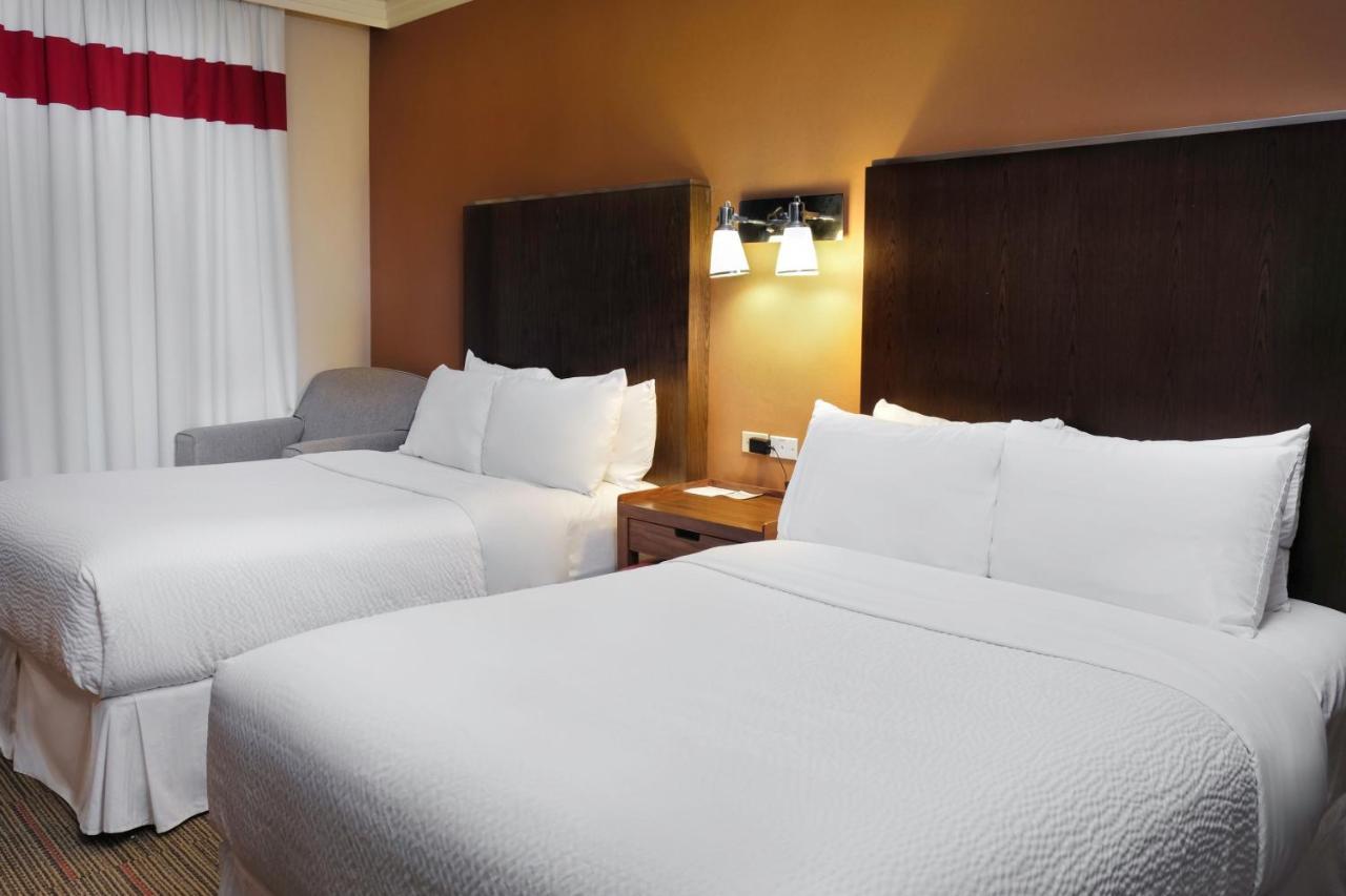 Four Points By Sheraton Saltillo Buitenkant foto
