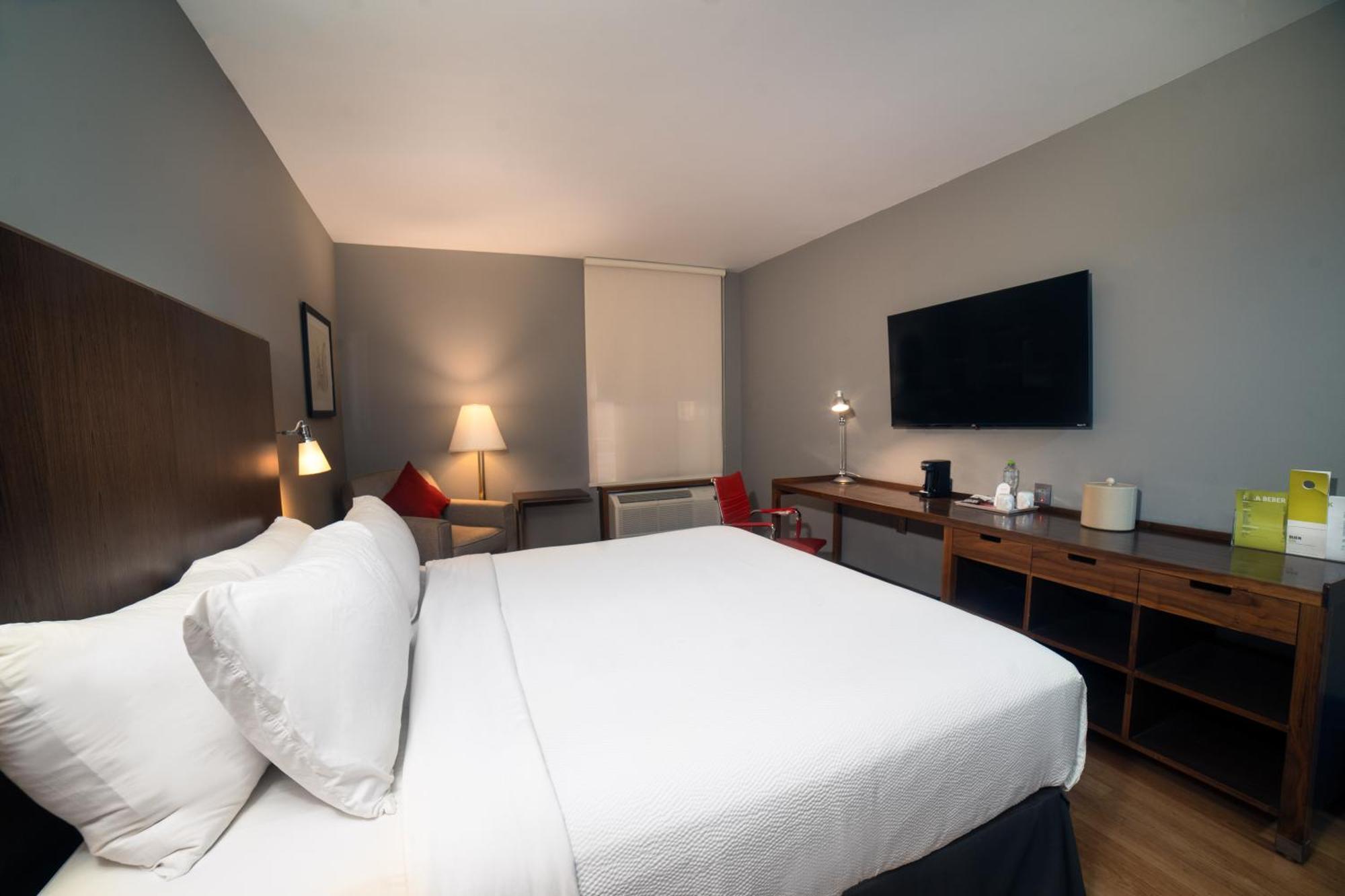 Four Points By Sheraton Saltillo Buitenkant foto